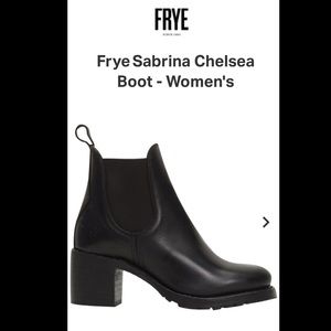 Frye: Sabrina Chelsea Boot: Black Leather: Size 6.5